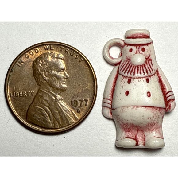 Vintage Cracker Jack Red and White Cartoon Character Charm 1G - Picture 1 of 2